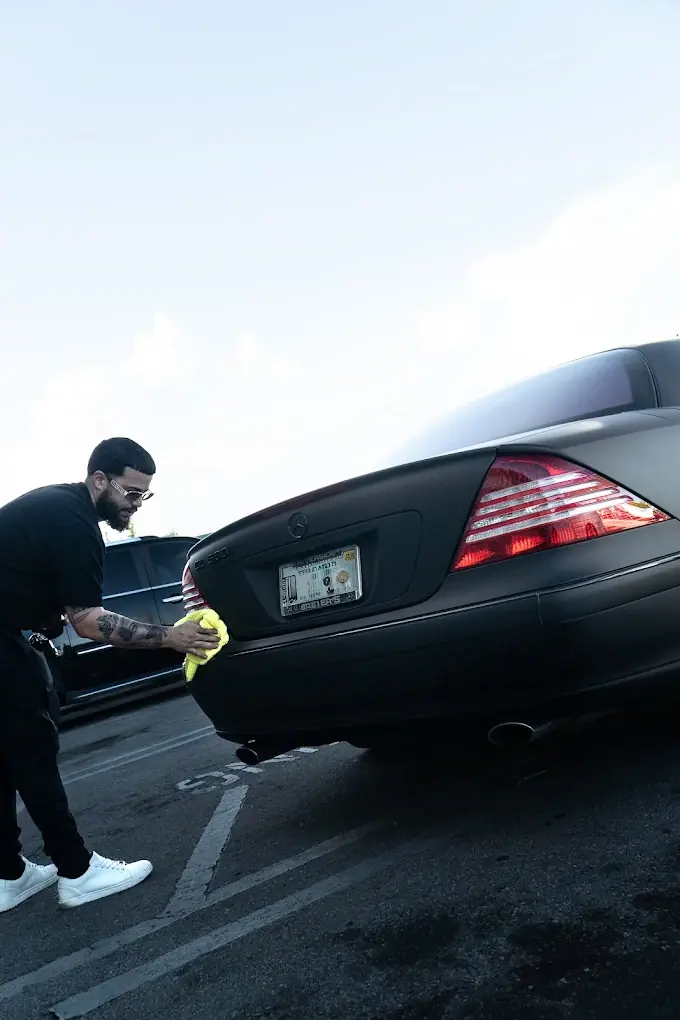 Dairon Work Blk Car Wrap Wipe by Black Diamonds Tinting Garage